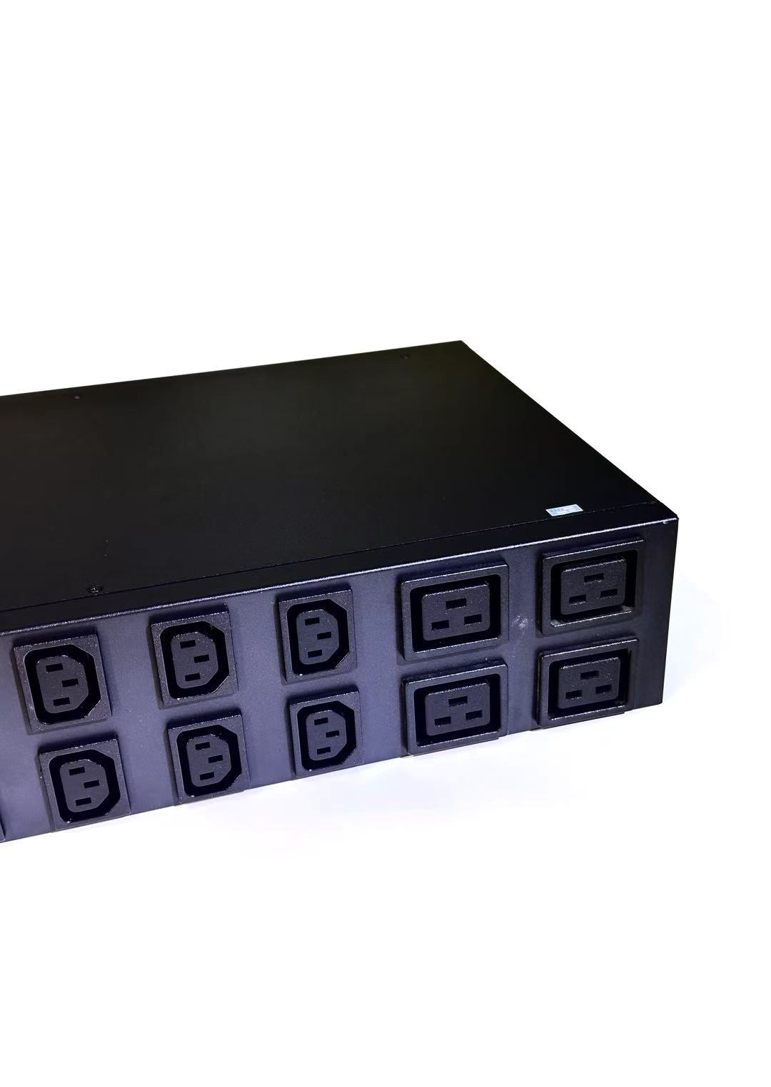 ATS PDU 16 C13 Outlets, Dual 3 - Timer Dual Outlet のレビューと価格